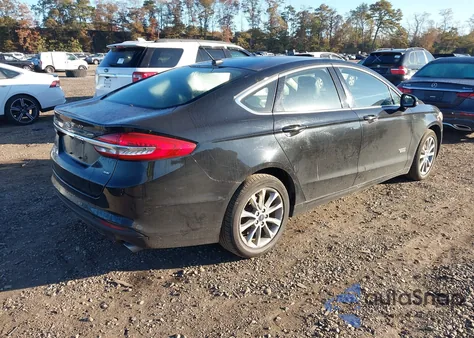 2018 Ford Fusion Energi Se Luxury z USA, uszkodzony, nr VIN 3FA6P0PU2JR274094